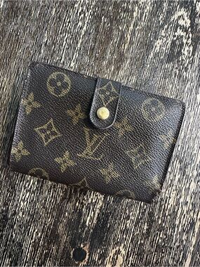 Louis Vuitton Monogram Canvas wallet with cardHolder and counpurse